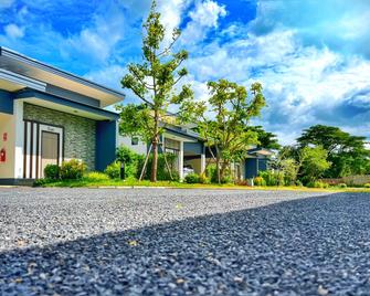 Blue Moon Boutique Resort - Sichon - Edificio