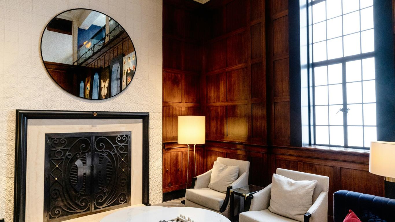 Heathman Hotel