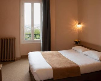 Hôtel des Pyrénées - Angoulême - Bedroom