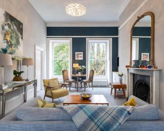Spacious Light-filled Period Apartment - Central Bath - Bath - Living room