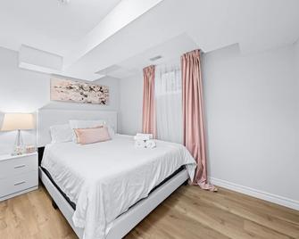 Charming 1-bed basement, Wi-Fi - Barrie - Bedroom