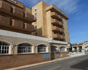 Hotel Marbella - Roses - Gebouw