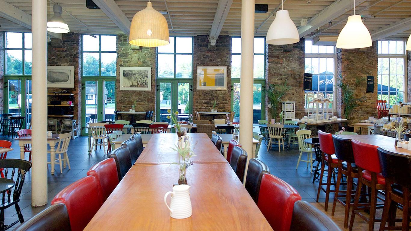 بلارني وولن ميلز هوتل، بي دبليو سيجنيتشر كوليكشن