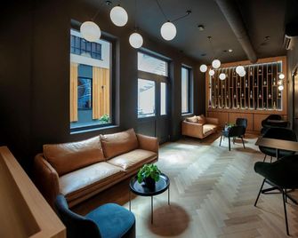 Hotel Nid de Cigognes Strasbourg Centre Gare - ستراسبورغ - ردهة