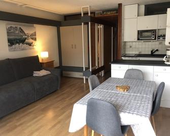 Apt With Balcon Near The Slopes Saint Chaffrey - Saint-Chaffrey - Salle à manger