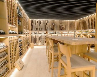 Hotel Rural Finca La Desa - Miajadas - Bar