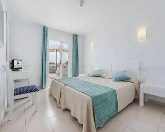 Hostal Brisa Marina - אלסודיה - חדר שינה
