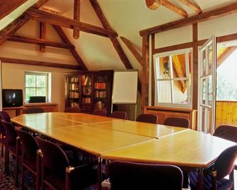 Hotel Zum Schwarzen Bären - Emmersdorf - Dining room
