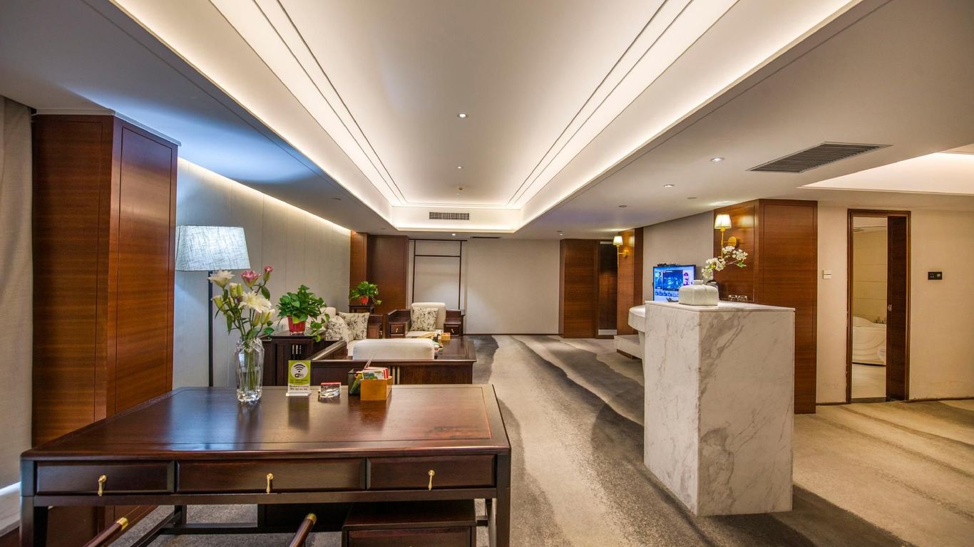 Zhongzhou International Hotel (Henan Museum)