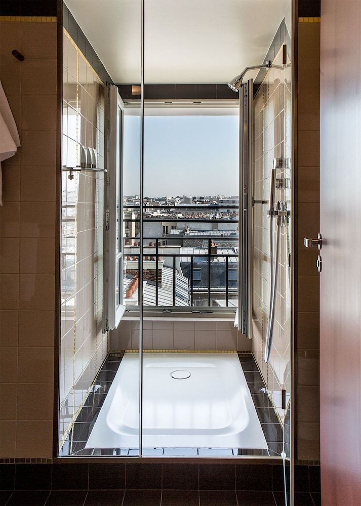 Hôtel du Rond-point des Champs-Élysées - Esprit de France thumbnail 3