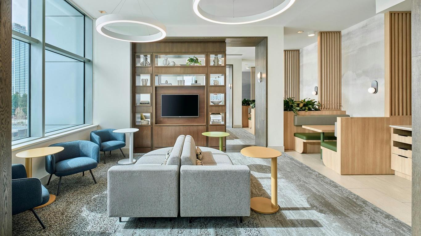 Element Vancouver Metrotown