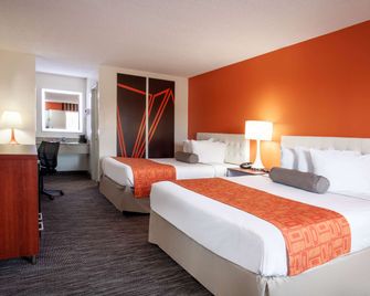 Howard Johnson by Wyndham Vero Beach/I-95 - וורו ביץ' - חדר שינה