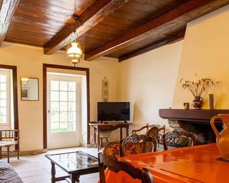 202 - Maison en pierre à proximité des Sables-D'or - Plurien - Salle à manger