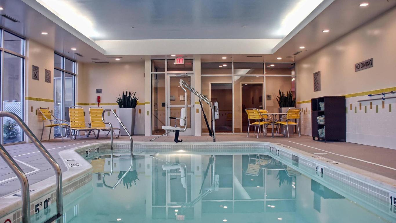 Fairfield Inn & Suites by Marriott Reading Wyomissing