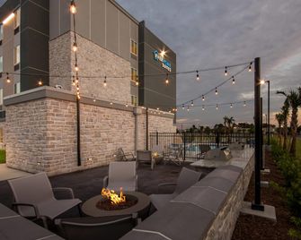 Everhome Suites Panama City Beach - Sunnyside - Edificio
