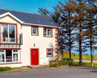 Seacliff Hh No 8 - Dunmore East - Building