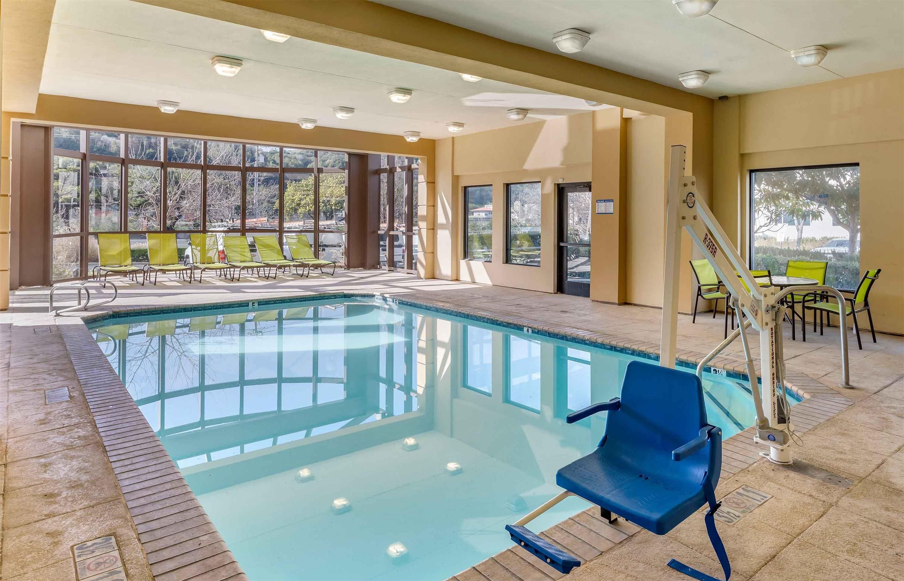 Extended Stay America Suites - San Rafael - Francisco Blvd East - San Rafael - Piscine