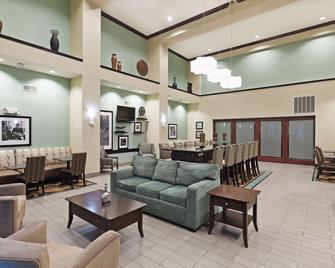 Hampton Inn & Suites Liberal - Liberal - Lobby