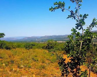 Rocky Hollow Guest Farm - Hartbeespoort - Outdoor view