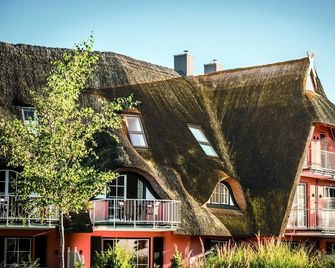 Maisonette Ferienwohnung, Dierhagen - Ostseebad Dierhagen - Budova