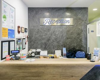 B&B I Borbone - Неаполь - Рецепція