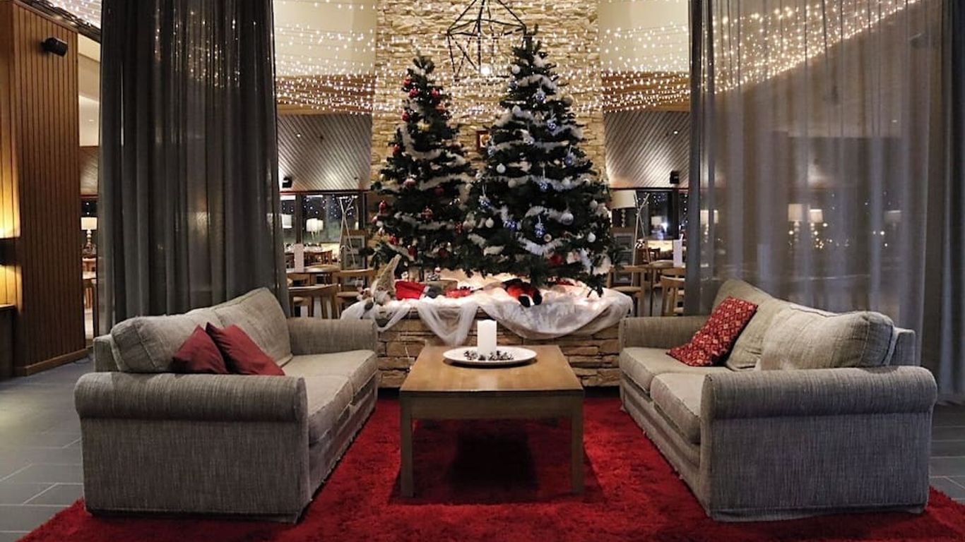 فندق سانتاس تونتوري