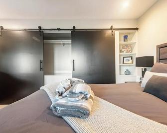 Contemporary Ocean Sunset Views with Firepit Pt Loma close to PLNU - San Diego - Quarto