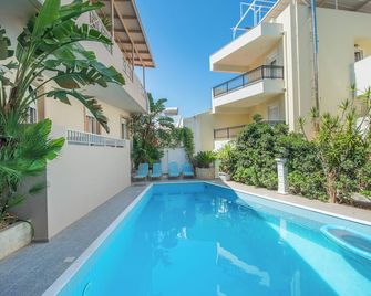 El Greco Apartments - Aghios Nicolaos - Piscina