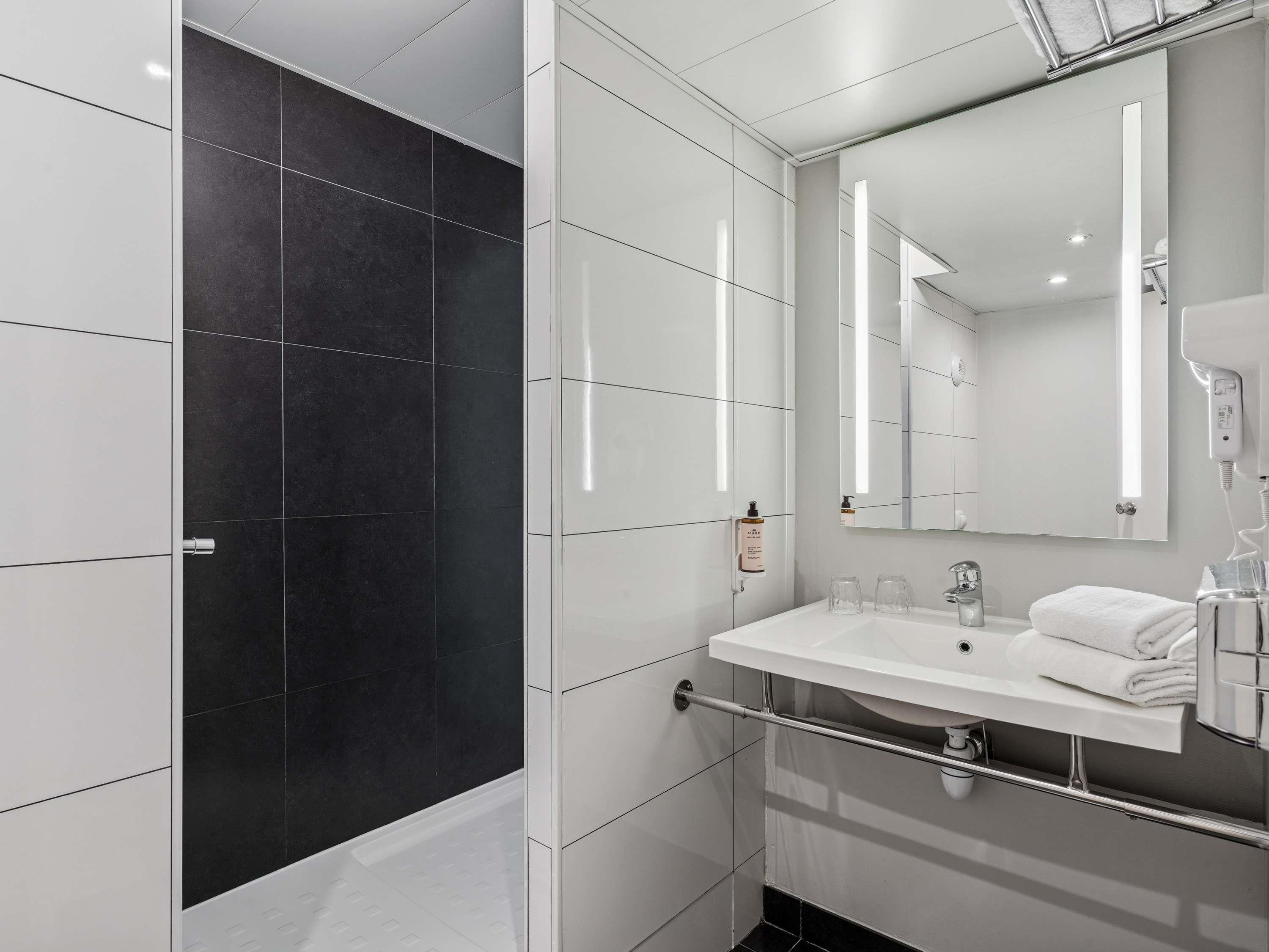 ميركيور باريس بورت دورليون