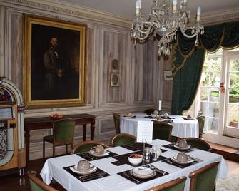 Harmondsworth Hall - West Drayton - Restaurant