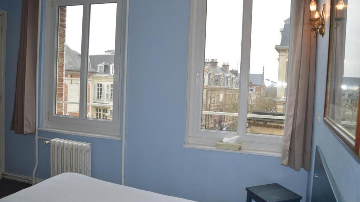 Hotel Victor Hugo