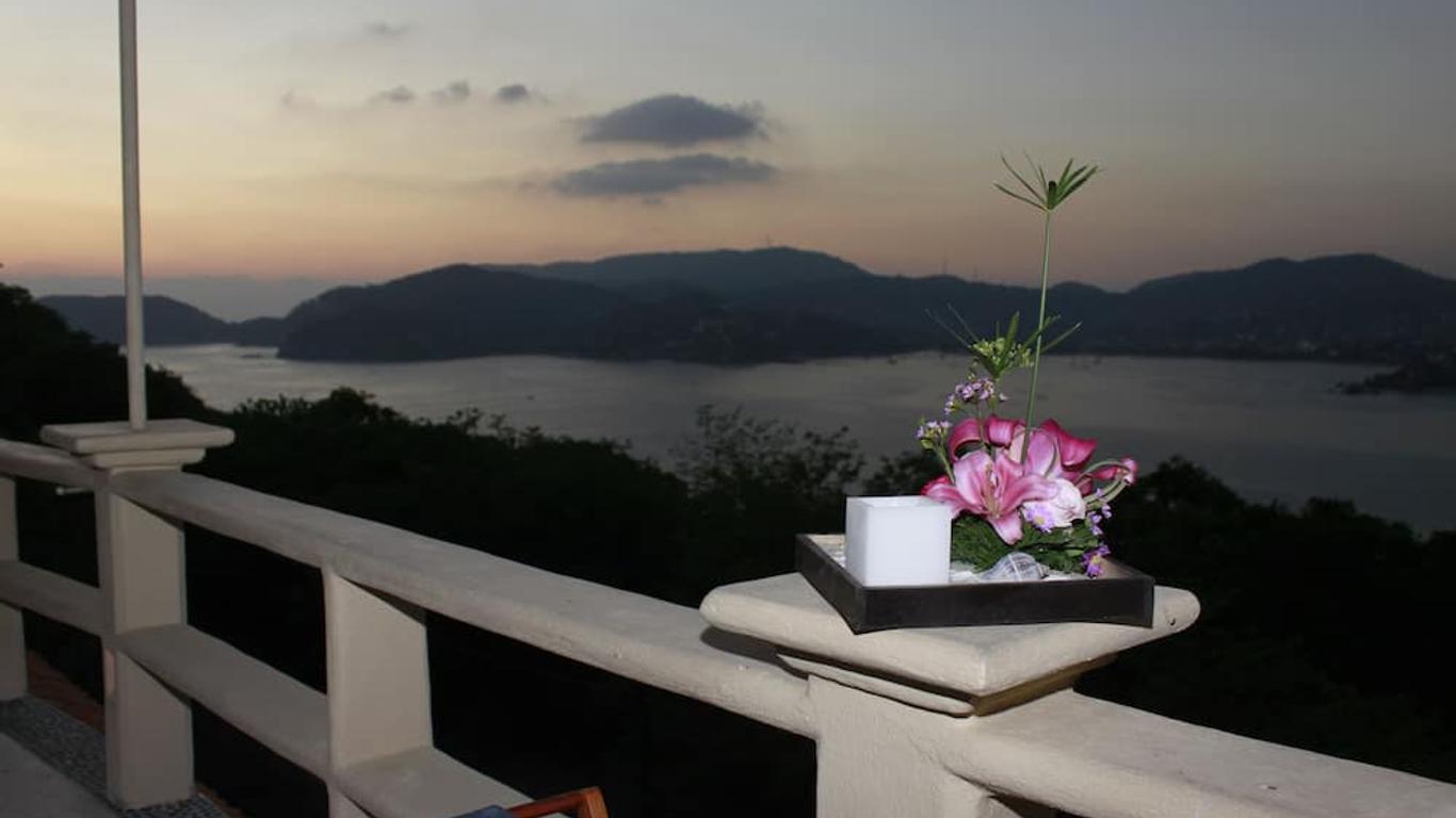 لا إسكوليرا سويتس أدلتس أونلي