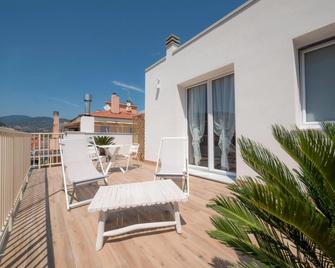 Hotel Continental - Pietra Ligure - Balcón