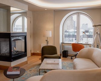 Auberge Saint-Antoine - Québec City - Living room