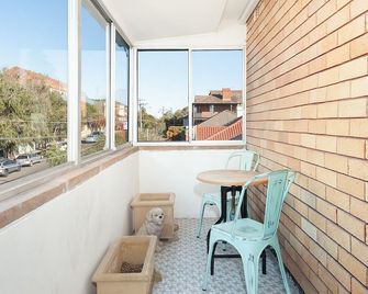 Cowper Apartment -Close to Beach and City - Randwick - Balkon
