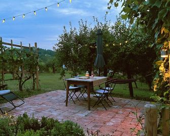 Maria's Orchard Cottage - Nature Retreat in Slovenia - Rogaska Slatina - Innenhof