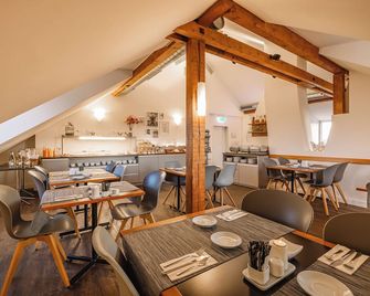 هوتل سبالينتور - بازل - مطعم