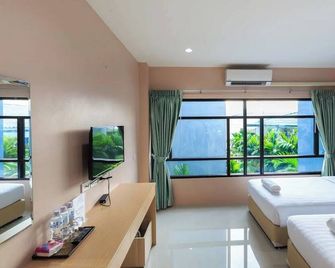 JJ Residence Phuket Town - Пхукет - Спальня