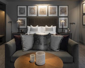 Dakota Manchester - מנצ'סטר - סלון