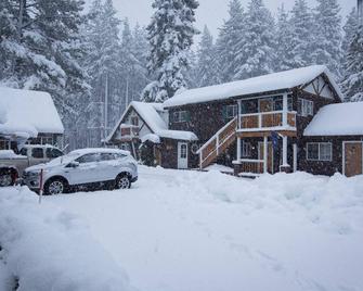 Red Wolf Lakeside Lodge - Tahoe Vista - Building