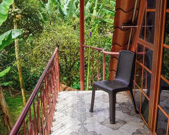 A beautiful apartment surrounded by peace and nature. - San Cristobal - Balkon