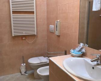 Hotel Daisy - San Giovanni Lupatoto