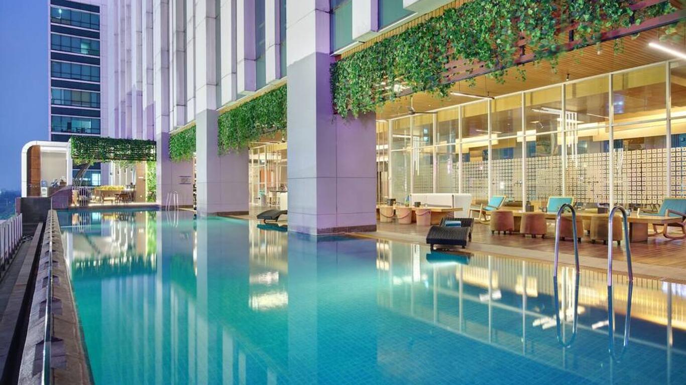 فندق ومركز مؤتمرات جيه إس لوانسا