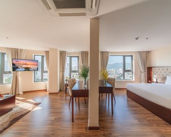 Florida Hotel - Nha Trang