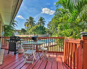 Quaint Central Miami Bungalow 10 Mi to Mid-Beach! - Miami - Balkong