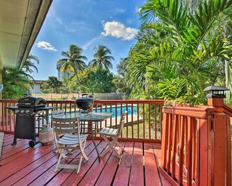 Quaint Central Miami Bungalow: 10 Mi to Mid-Beach! - Miami - Balkong