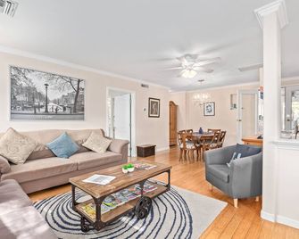 Private One Bedroom Hideaway in the Heart of Scottsdale - Scottsdale - Sala de estar