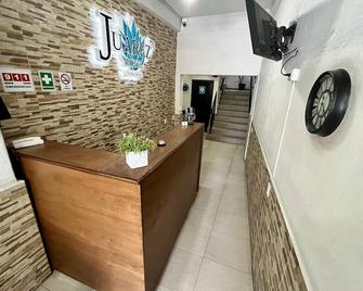 Hotel Juarez 70 - Colima - Receptie