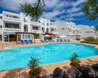 Camel's Spring Club - Teguise - Piscina