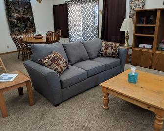Columbine Cabins - Grand Lake - Living room